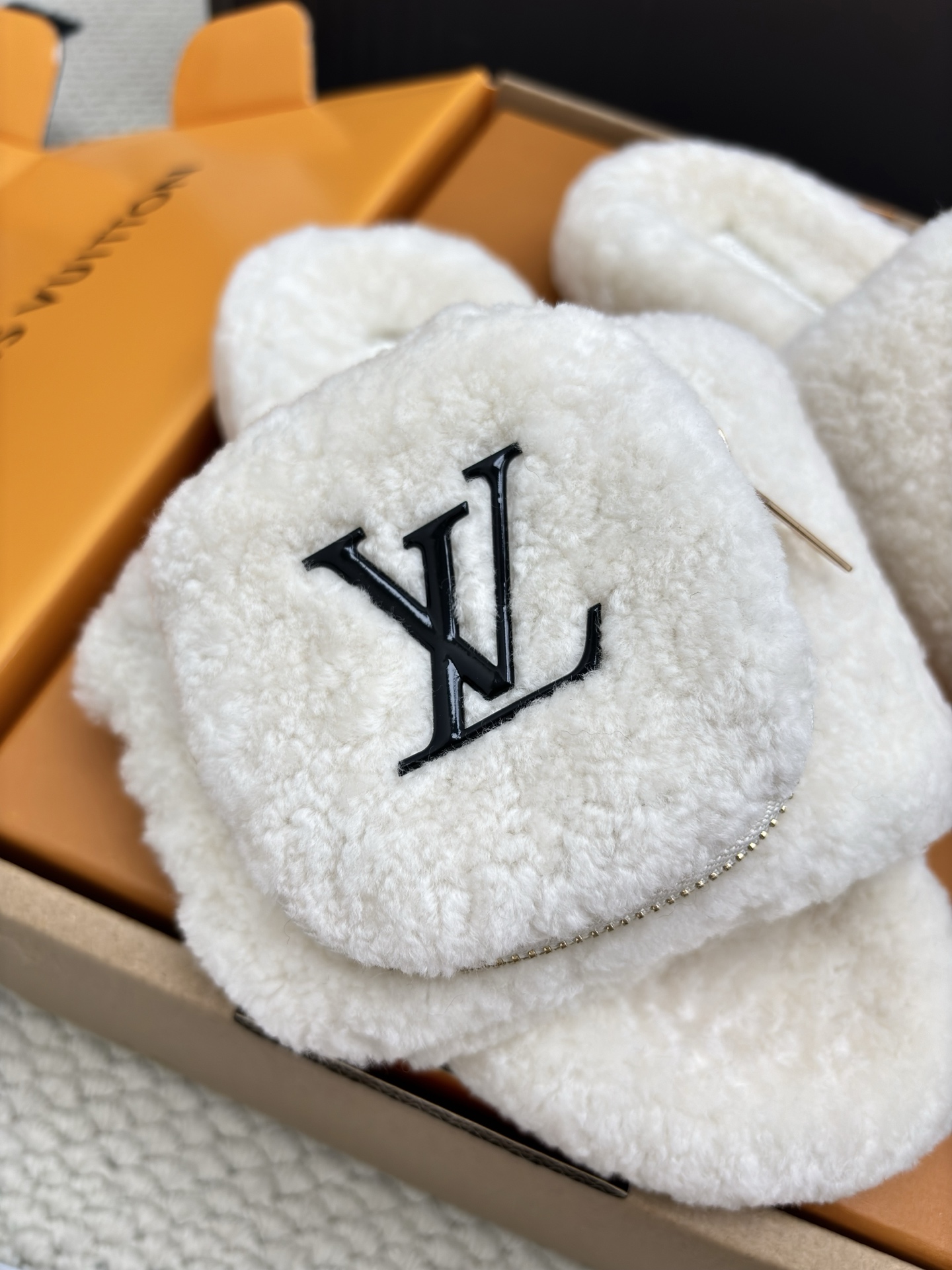 Cheap Louis Vuitton Slippers For Women in 213764, $60 USD- [IB213764] - Replica Louis Vuitton Slippers For Women