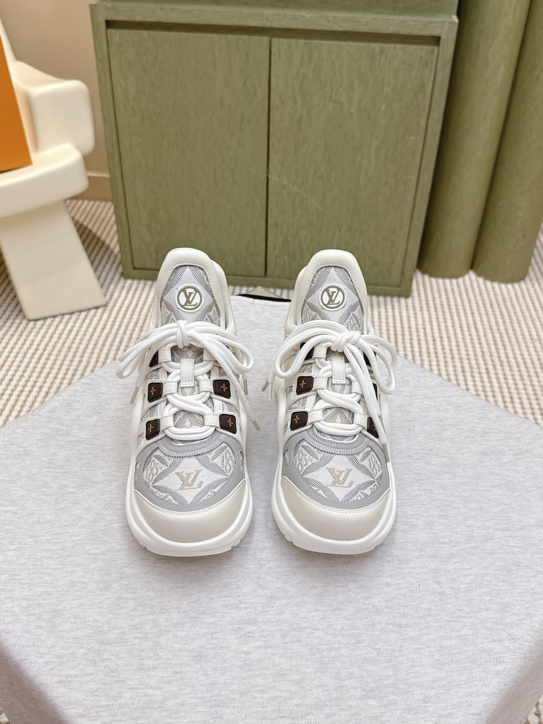 Cheap Louis Vuitton Sneakers for women in 213780, $120 USD- [IB213780] - Replica Louis Vuitton Sneakers for women