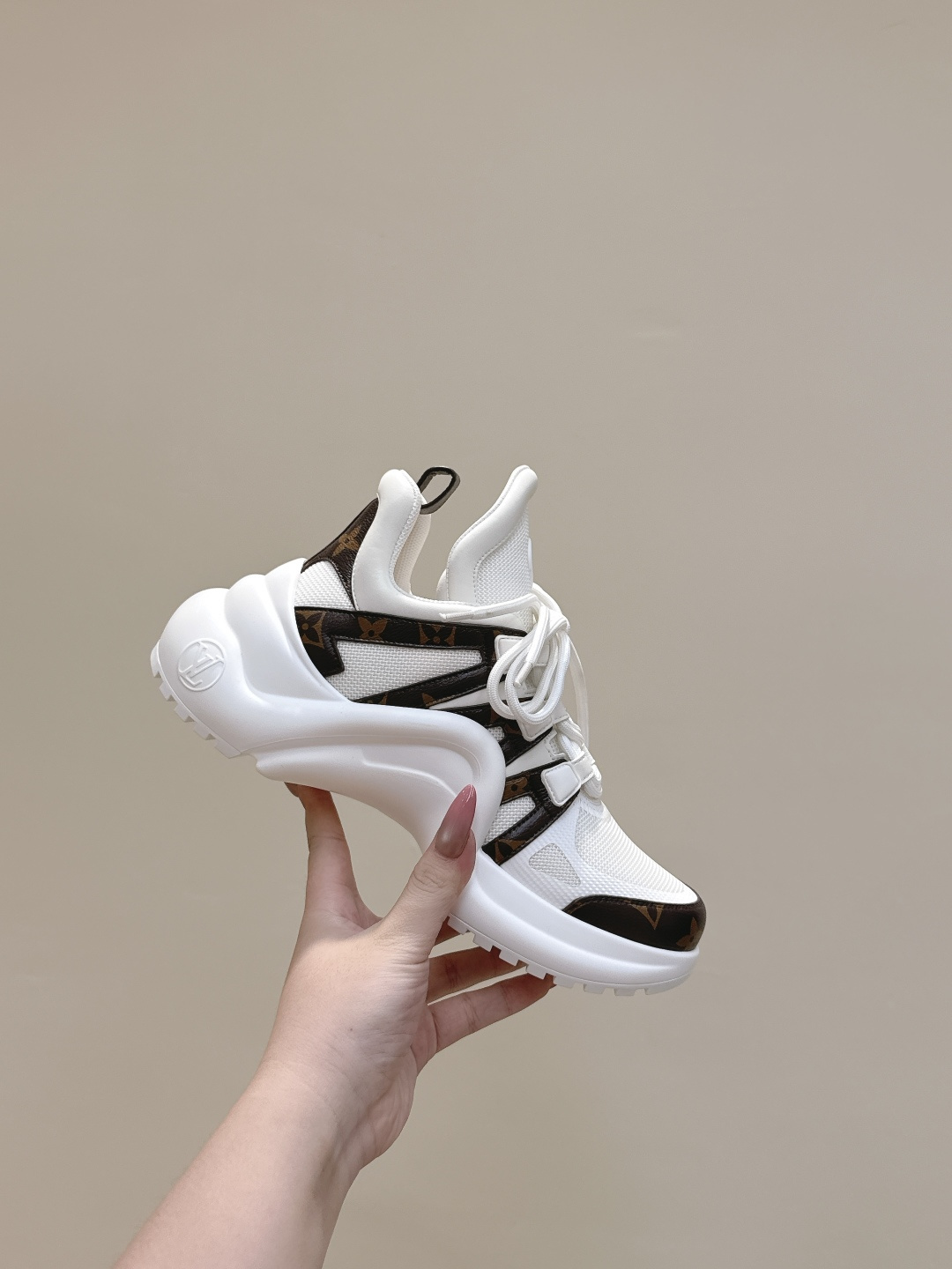 Cheap Louis Vuitton Sneakers for women in 213781, $120 USD- [IB213781] - Replica Louis Vuitton Sneakers for women