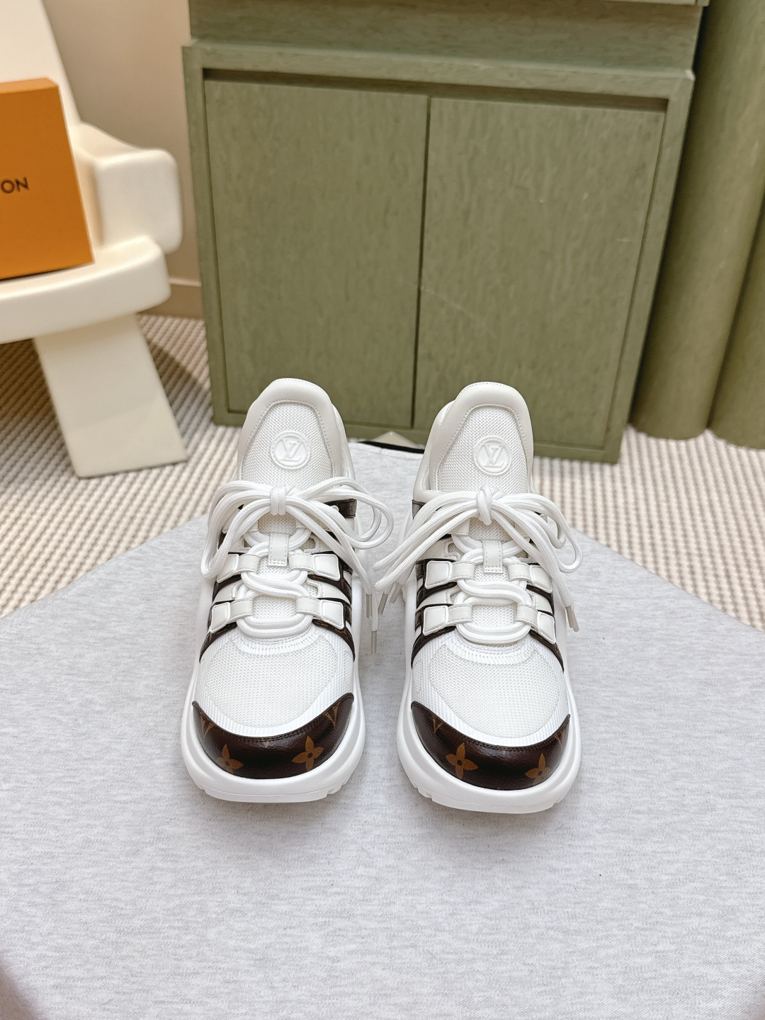 Cheap Louis Vuitton Sneakers for women in 213781, $120 USD- [IB213781] - Replica Louis Vuitton Sneakers for women