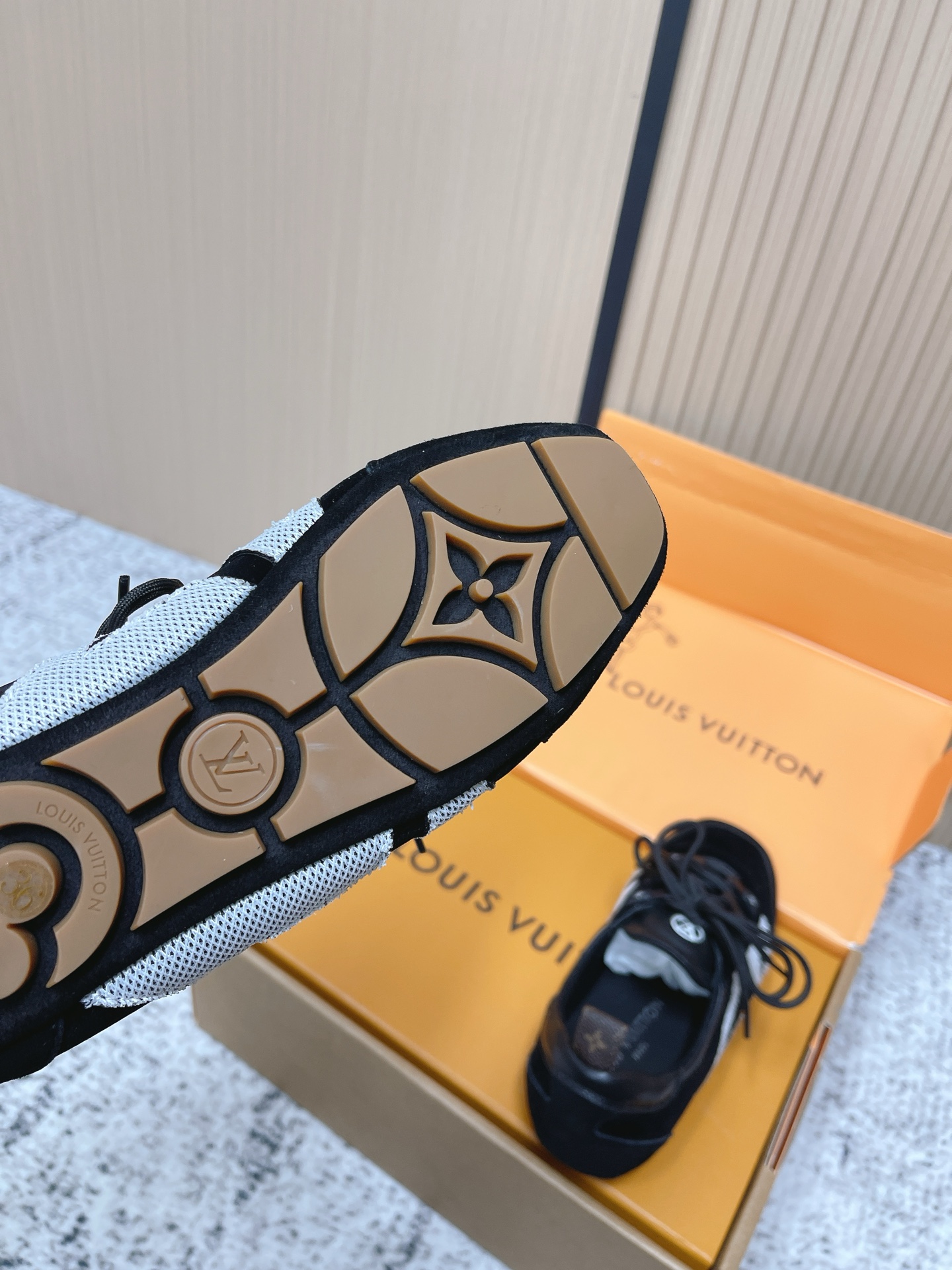 Cheap Louis Vuitton Sneakers for women in 213784, $60 USD- [IB213784] - Replica Louis Vuitton Sneakers for women