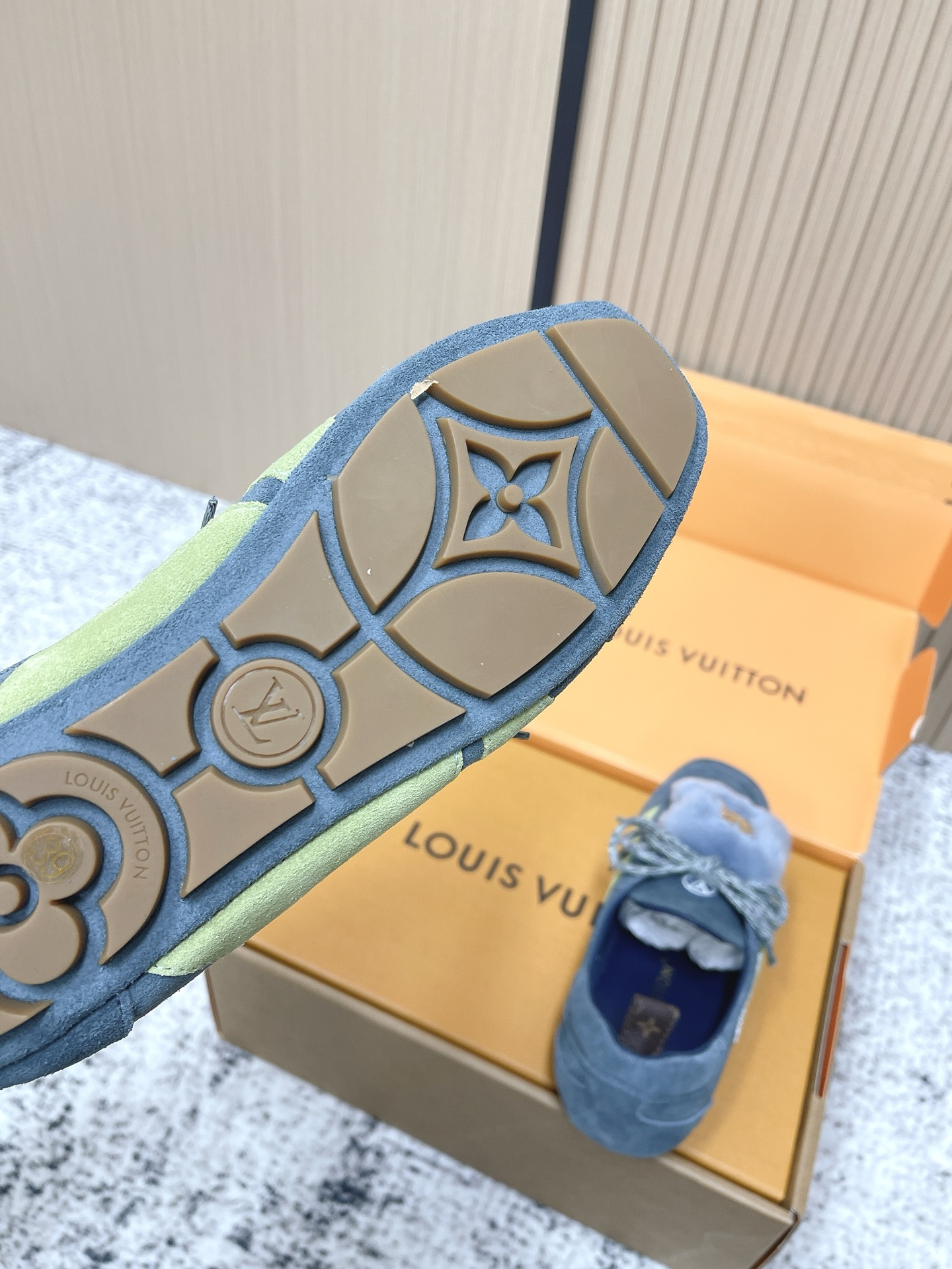 Cheap Louis Vuitton Sneakers for women in 213792, $60 USD- [IB213792] - Replica Louis Vuitton Sneakers for women