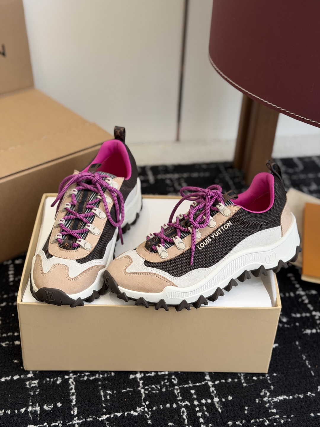 Cheap Louis Vuitton Sneakers for women in 213793, $120 USD- [IB213793] - Replica Louis Vuitton Sneakers for women