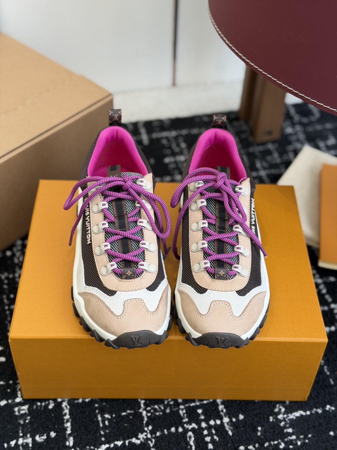 Cheap Louis Vuitton Sneakers for women in 213793, $120 USD- [IB213793] - Replica Louis Vuitton Sneakers for women