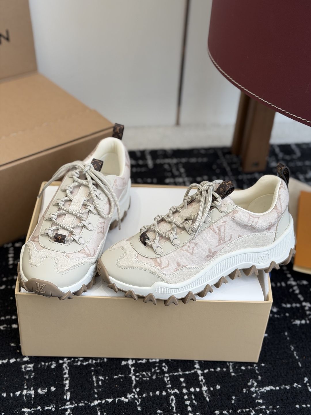 Cheap Louis Vuitton Sneakers for women in 213794, $120 USD- [IB213794] - Replica Louis Vuitton Sneakers for women