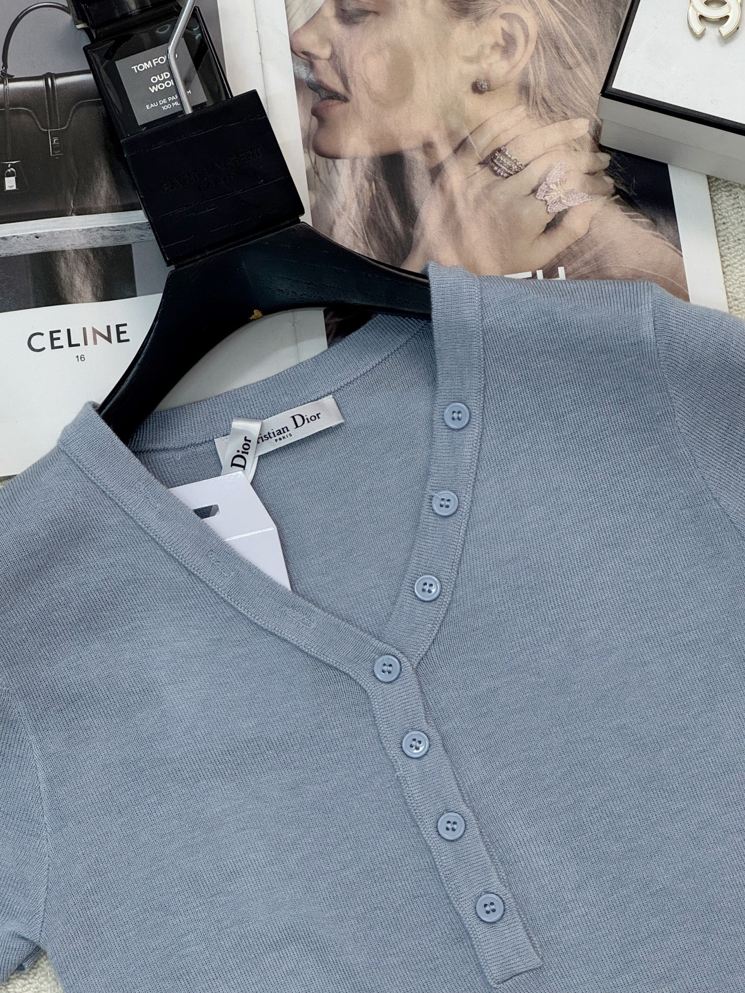 Cheap Dior T-shirts in 213818, $30 USD- [IB213818] - Replica Dior T-shirts for Women