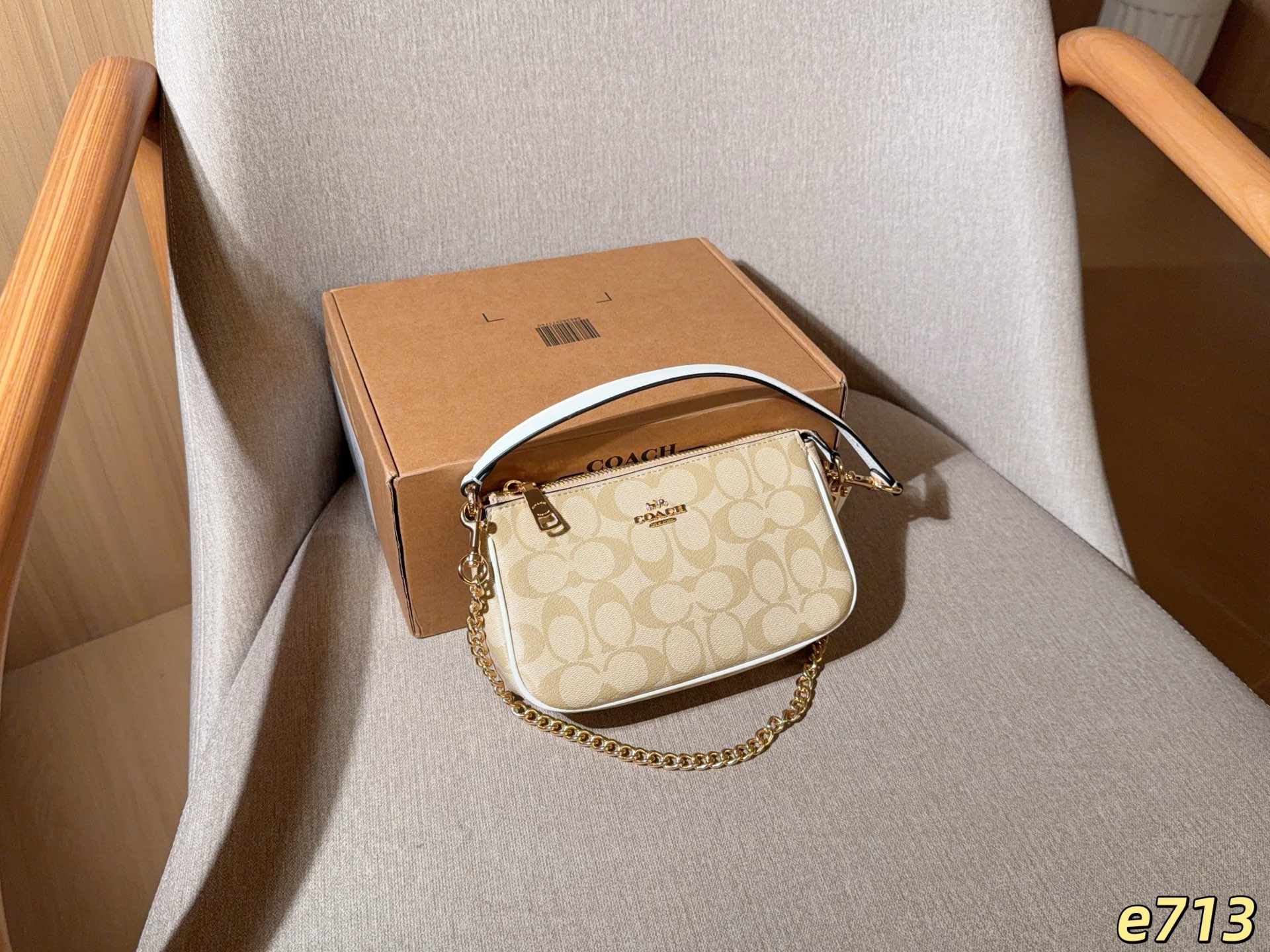 Cheap Coach Handbags in 213859, $45 USD- [IB213859] - Replica Coach Cross Bags