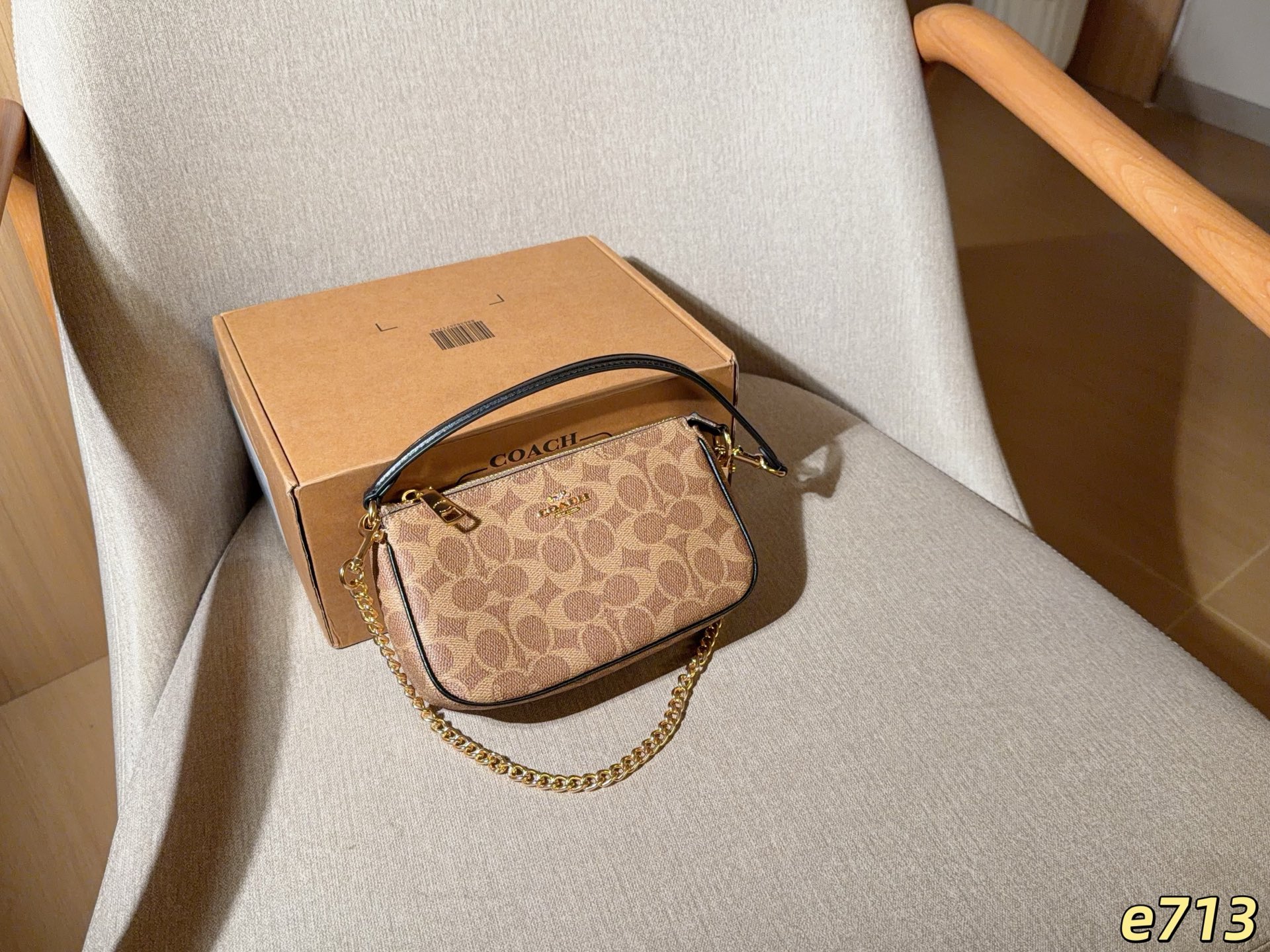 Cheap Coach Handbags in 213864, $45 USD- [IB213864] - Replica Coach Cross Bags