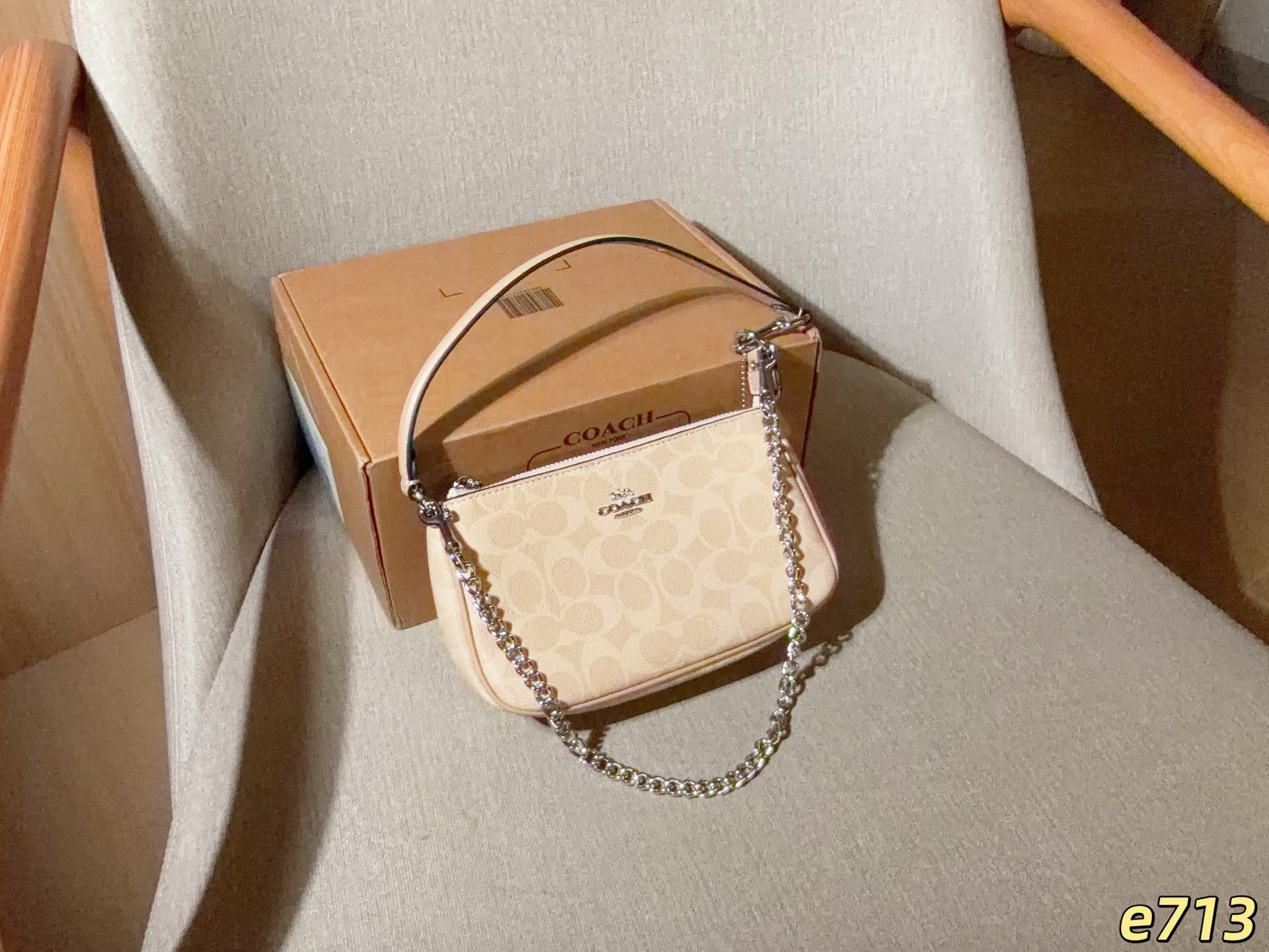 Cheap Coach Handbags in 213865, $45 USD- [IB213865] - Replica Coach Cross Bags