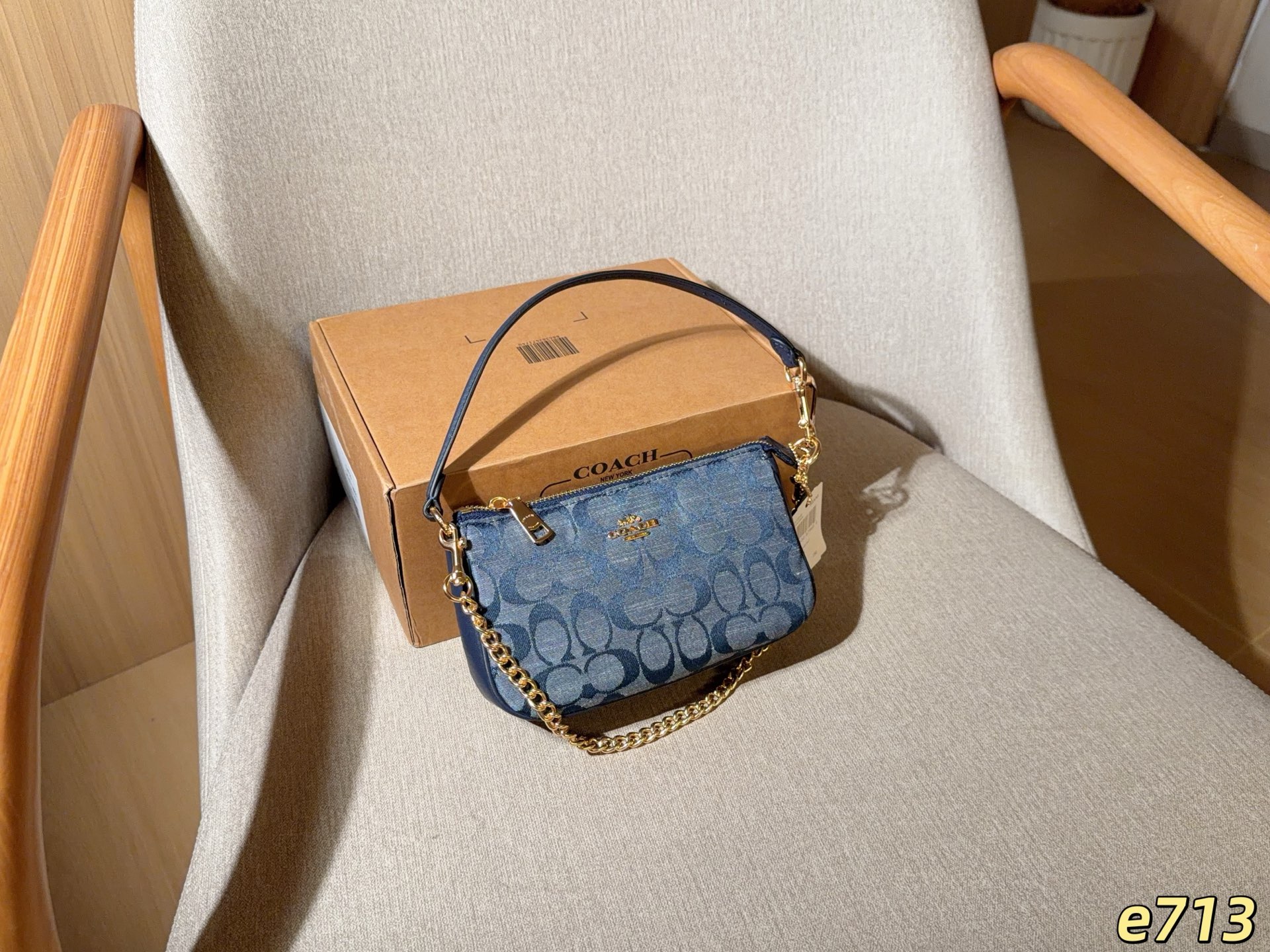 Cheap Coach Handbags in 213867, $45 USD- [IB213867] - Replica Coach Cross Bags