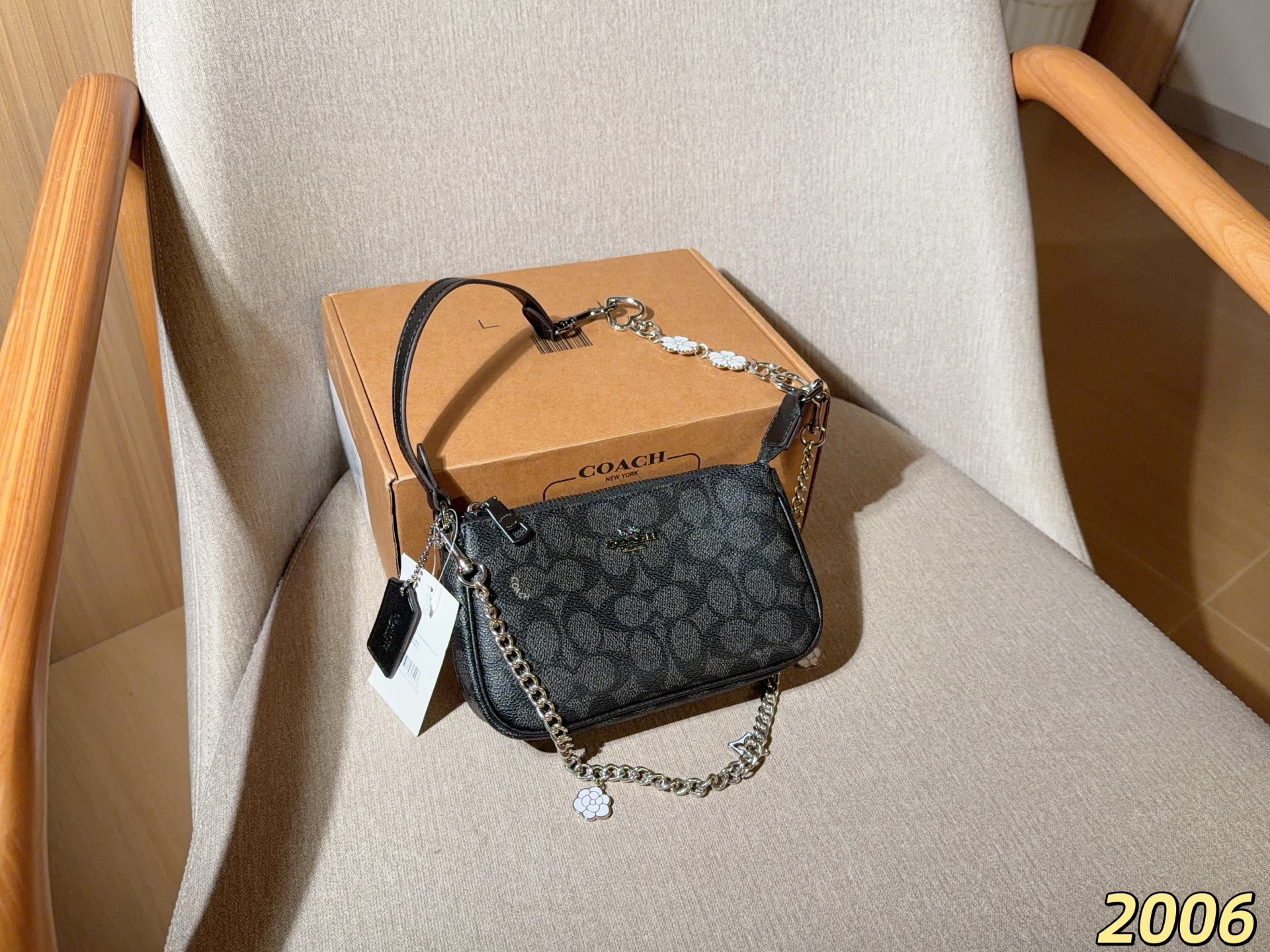 Cheap Coach Handbags in 213877, $45 USD- [IB213877] - Replica Coach Cross Bags