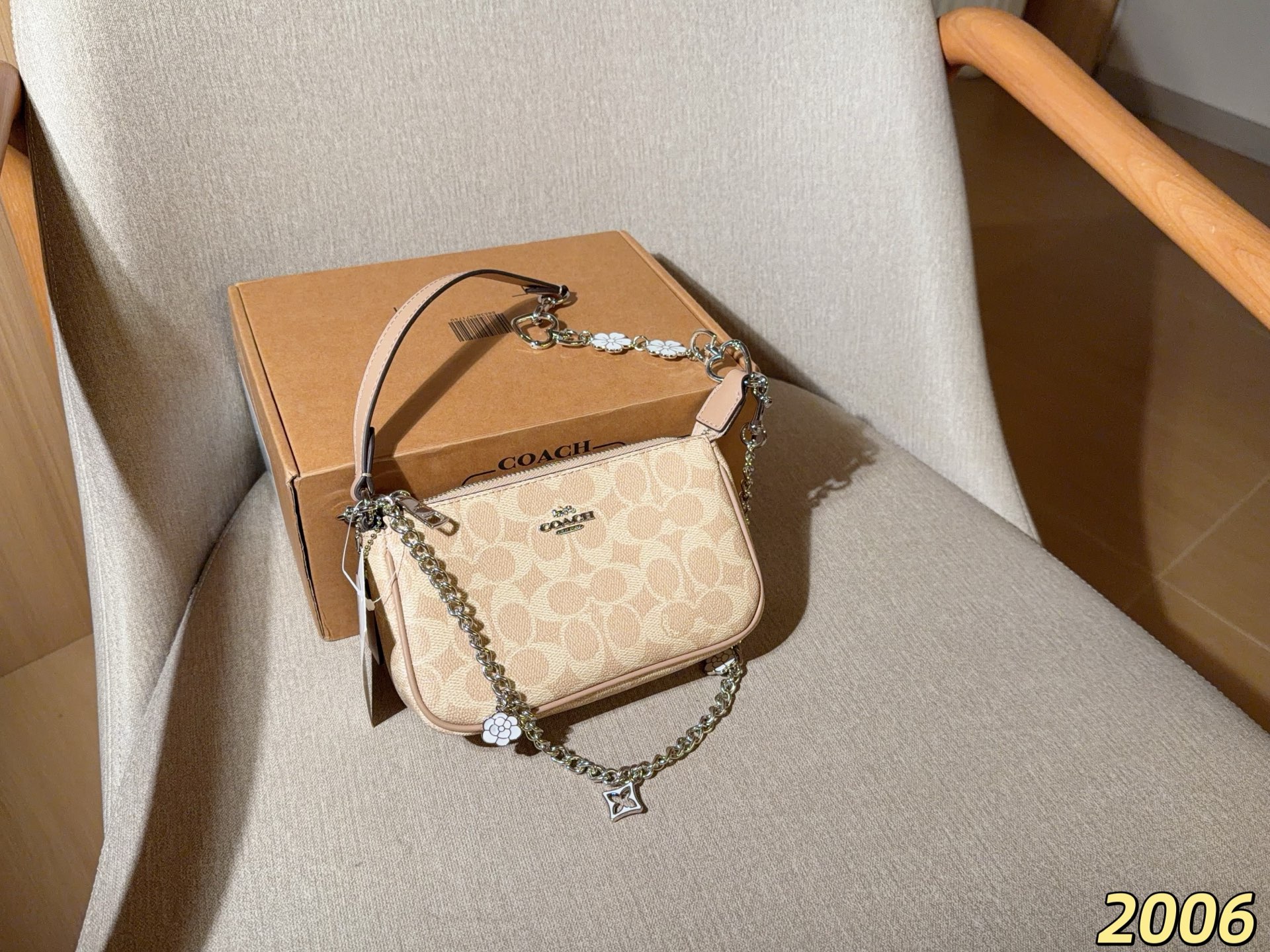 Cheap Coach Handbags in 213878, $45 USD- [IB213878] - Replica Coach Cross Bags