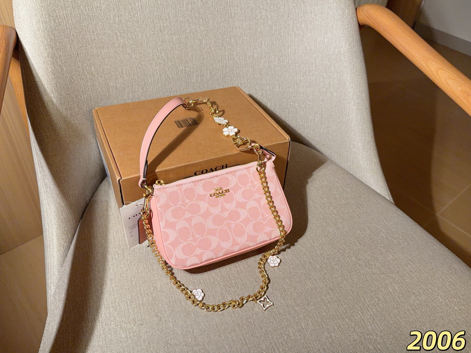 Cheap Coach Handbags in 213879, $45 USD- [IB213879] - Replica Coach Cross Bags