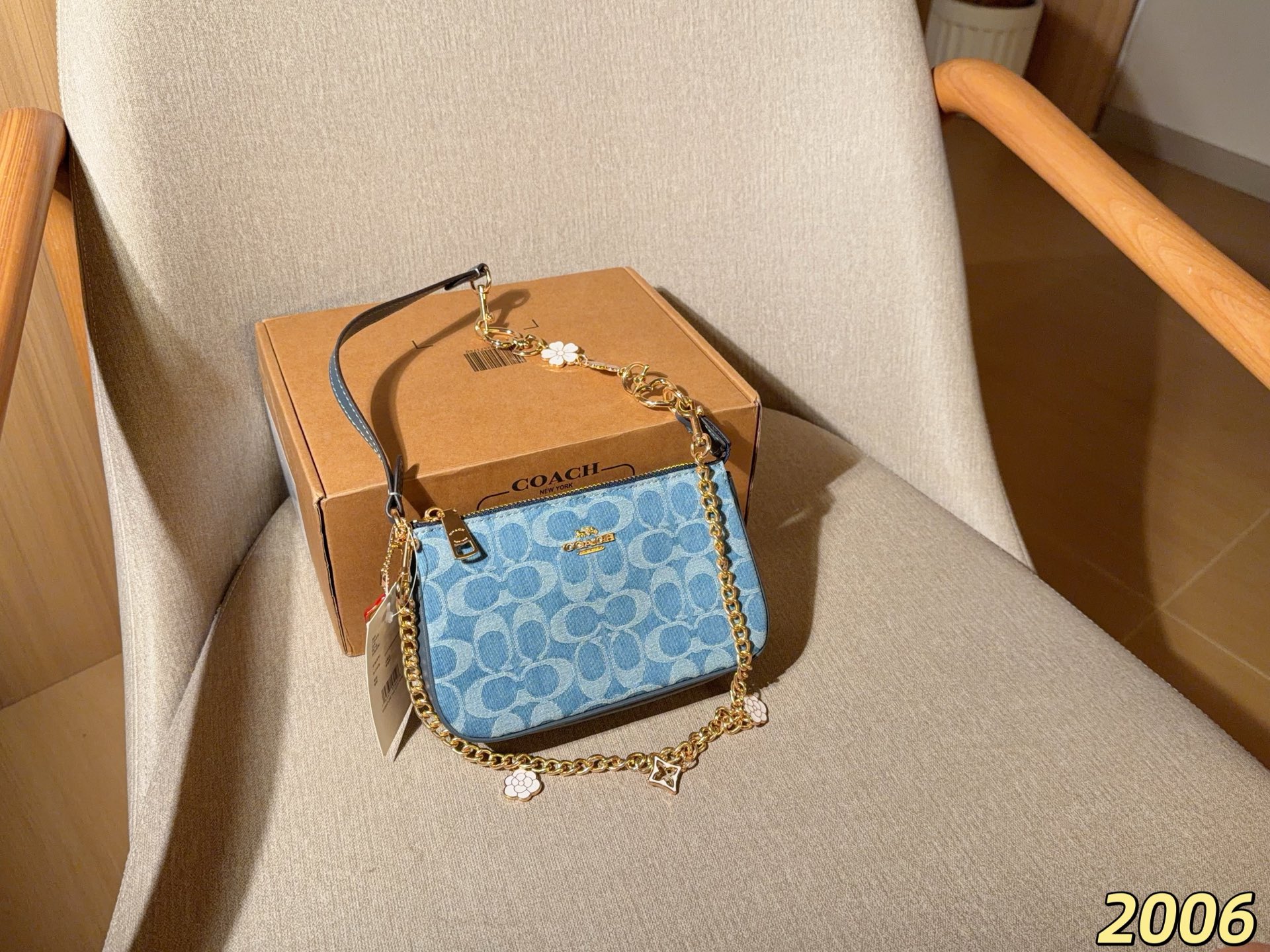 Cheap Coach Handbags in 213880, $45 USD- [IB213880] - Replica Coach Cross Bags