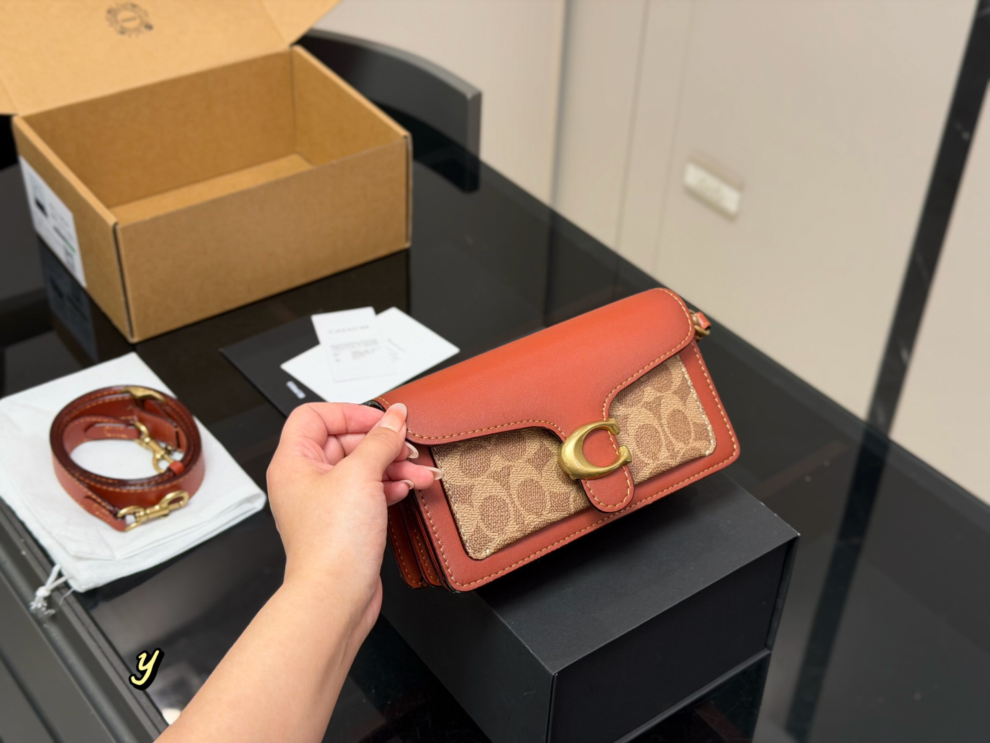 Cheap Coach Handbags in 213909, $55 USD- [IB213909] - Replica Coach Cross Bags