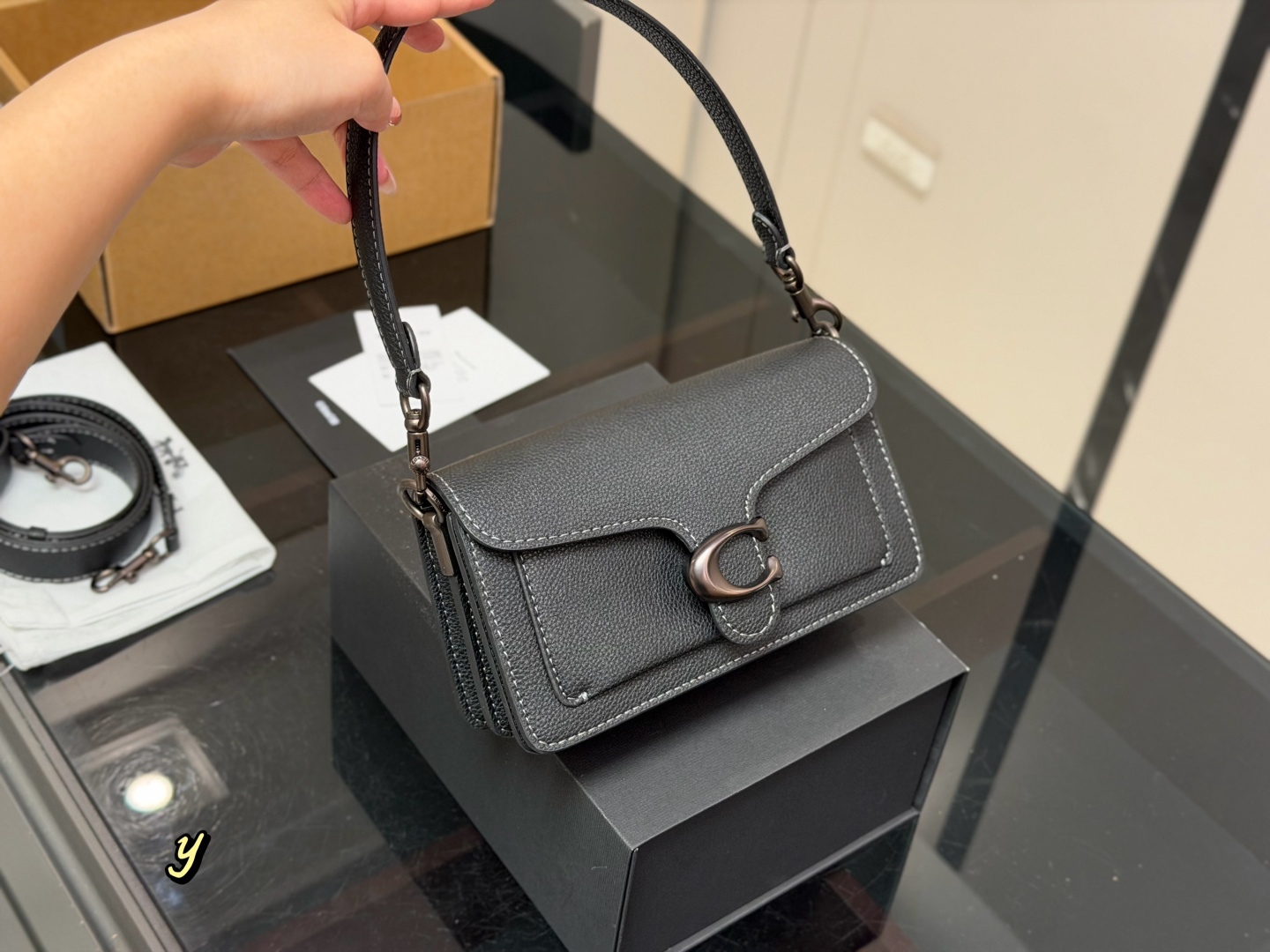 Cheap Coach Handbags in 213911, $55 USD- [IB213911] - Replica Coach Cross Bags