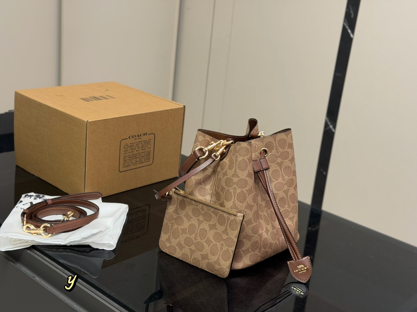 Cheap Coach Cross Bags in 213973, $70 USD- [IB213973] - Replica Coach Cross Bags