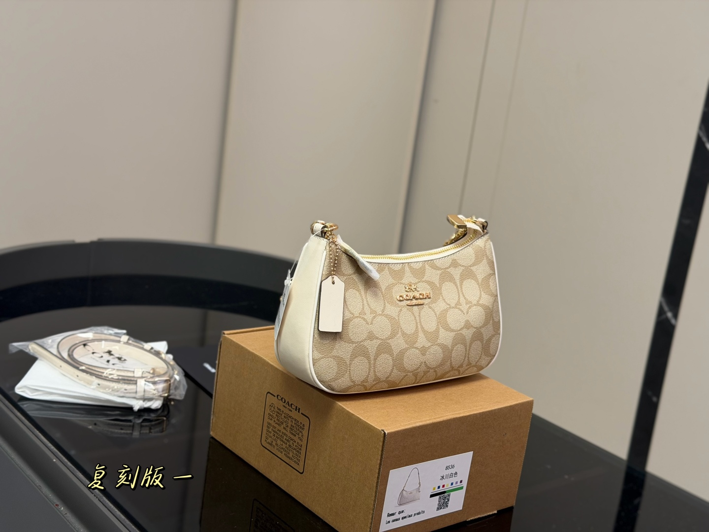 Cheap Coach Cross Bags in 213981, $50 USD- [IB213981] - Replica Coach Cross Bags