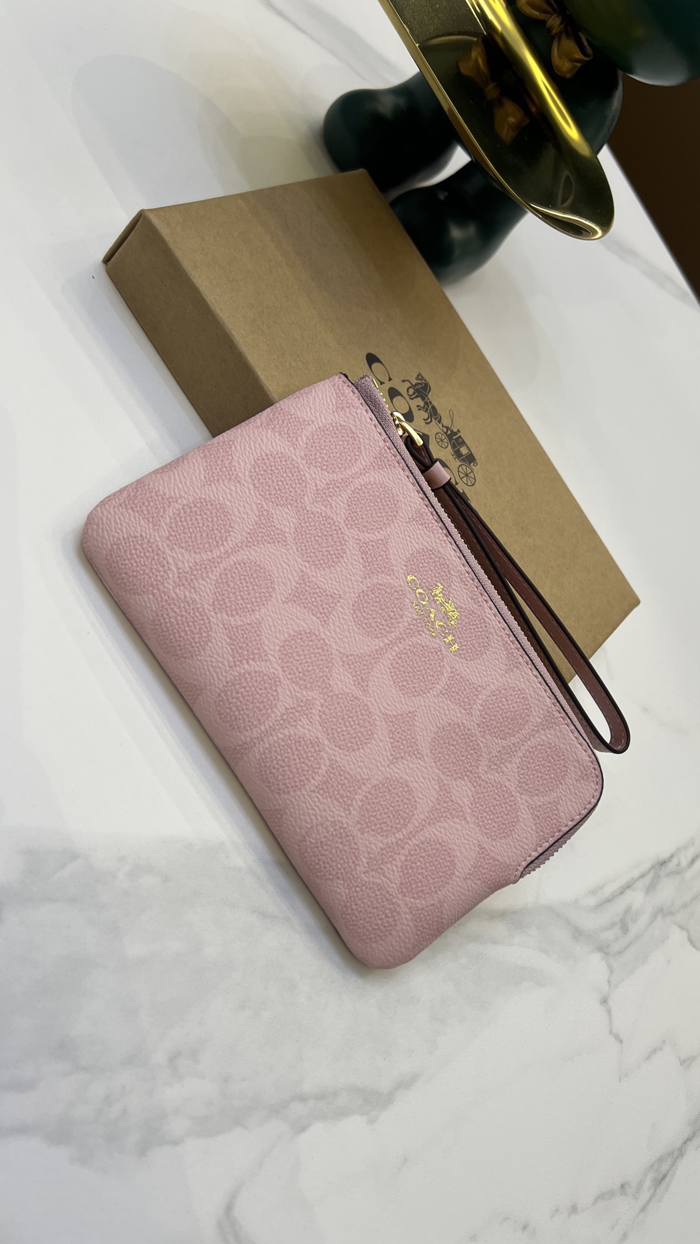 Cheap Coach Wallets in 214034, $30 USD- [IB214034] - Replica Coach Wallets