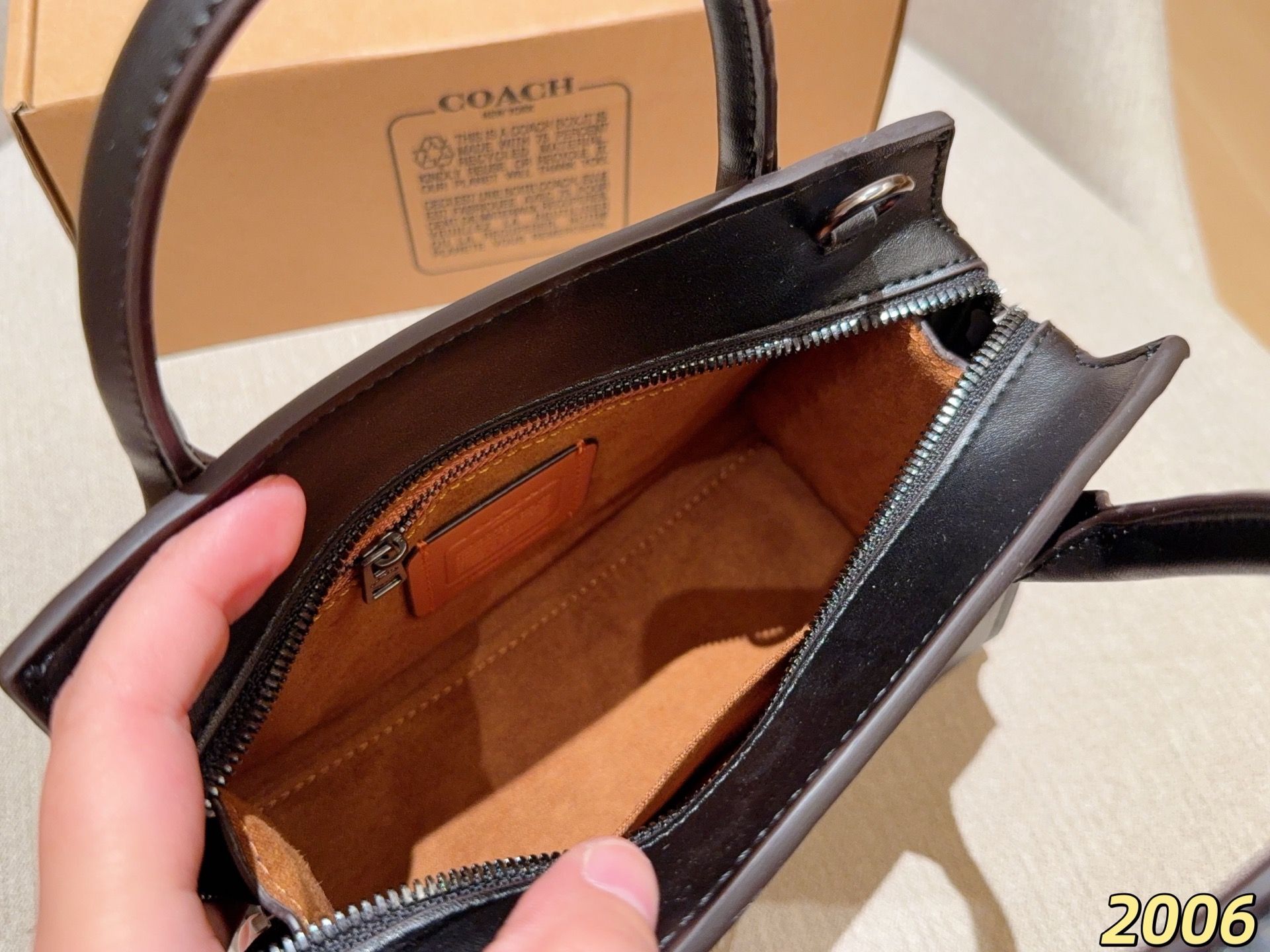 Cheap Coach Cross Bags in 214041, $55 USD- [IB214041] - Replica Coach Cross Bags