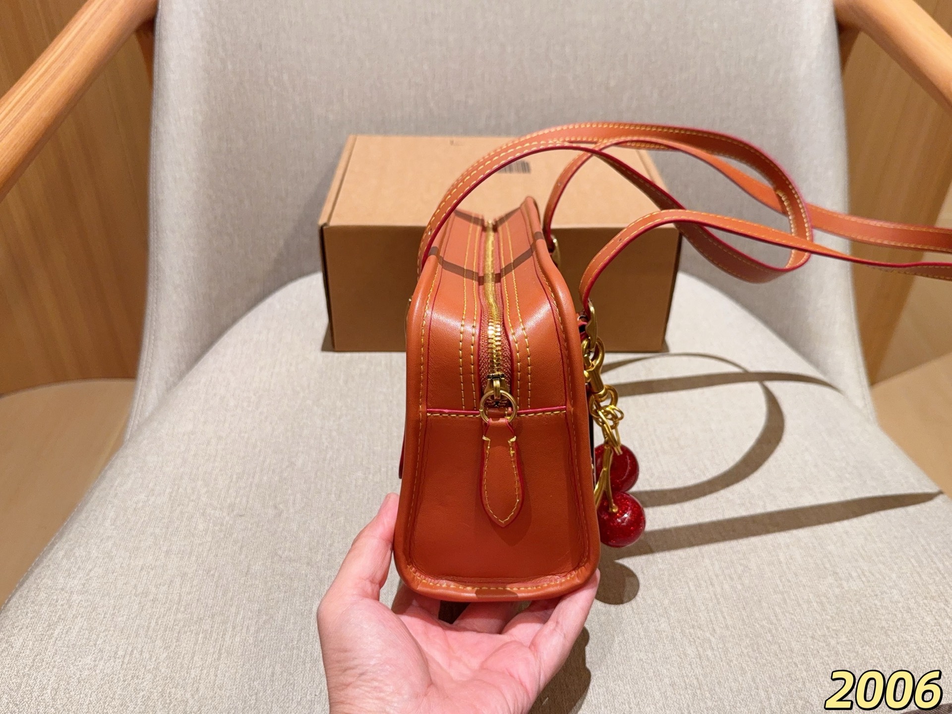 Cheap Coach Cross Bags in 214047, $55 USD- [IB214047] - Replica Coach Cross Bags