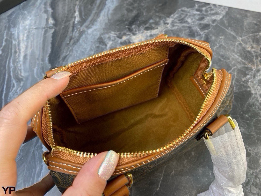 Cheap CELINE AAA Quality Handbags in 214050, $55 USD- [IB214050] - Replica CELINE AAA Quality Handbags