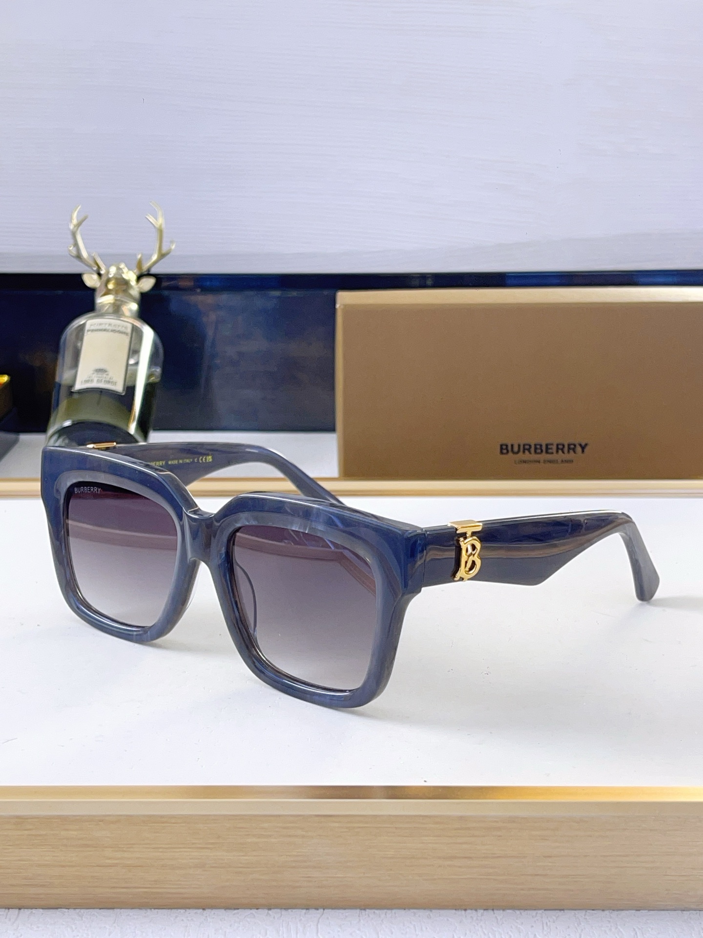 Cheap Burberry AAA+++ quality Sunglasses in 214433, $50 USD- [IB214433] - Replica Burberry AAA+++ quality Sunglasses