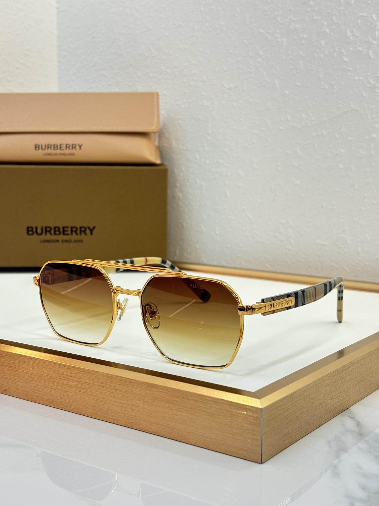 Cheap Burberry AAA+++ quality Sunglasses in 214441, $50 USD- [IB214441] - Replica Burberry AAA+++ quality Sunglasses