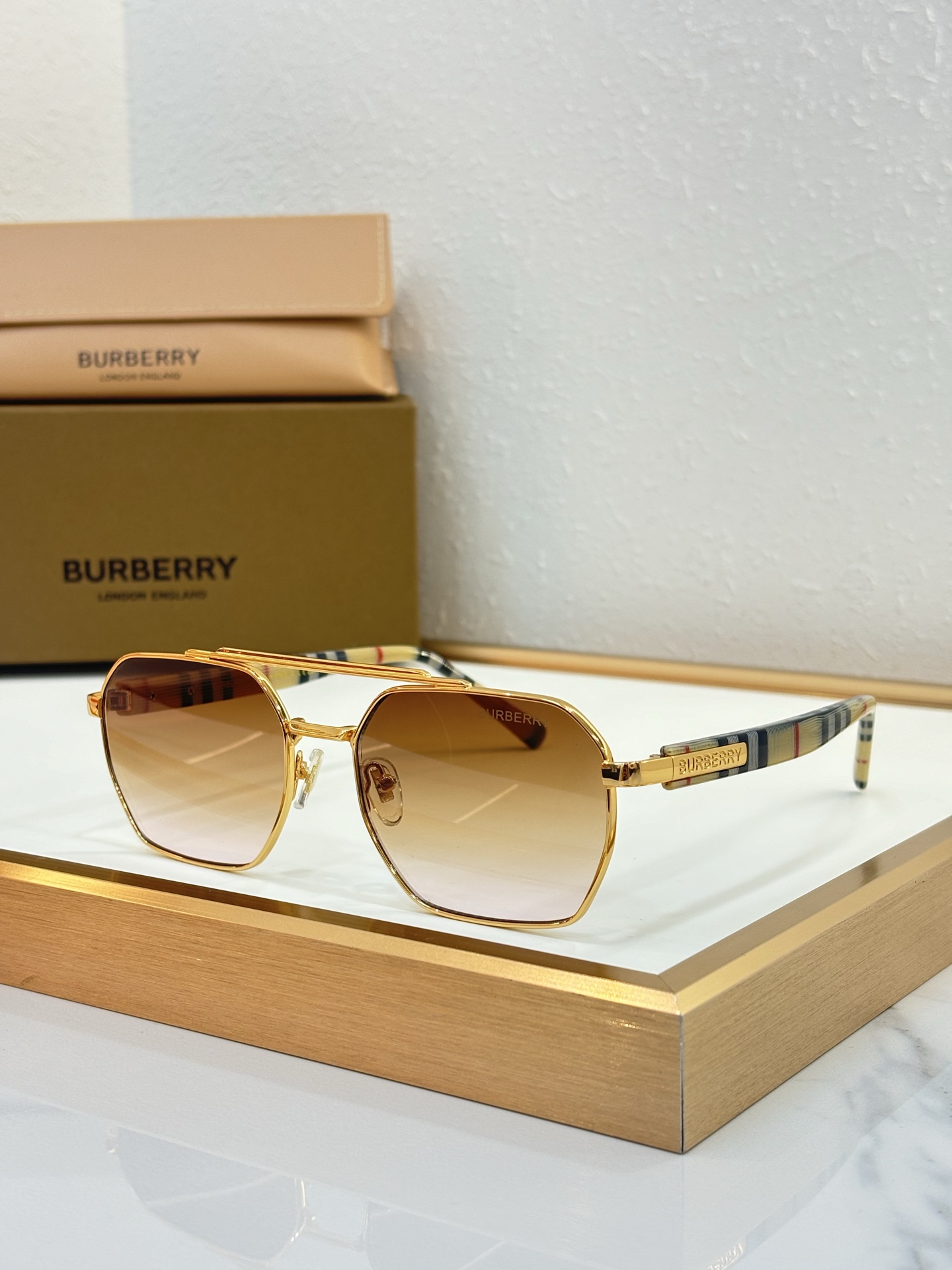 Cheap Burberry AAA+++ quality Sunglasses in 214444, $50 USD- [IB214444] - Replica Burberry AAA+++ quality Sunglasses