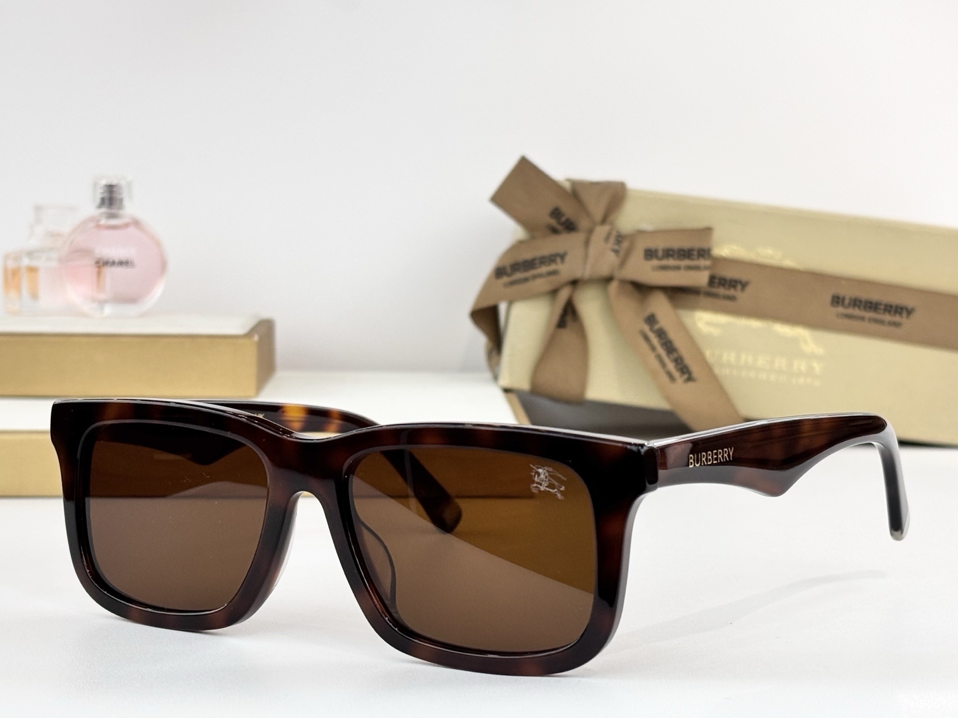 Cheap Burberry AAA+++ quality Sunglasses in 214463, $50 USD- [IB214463] - Replica Burberry AAA+++ quality Sunglasses
