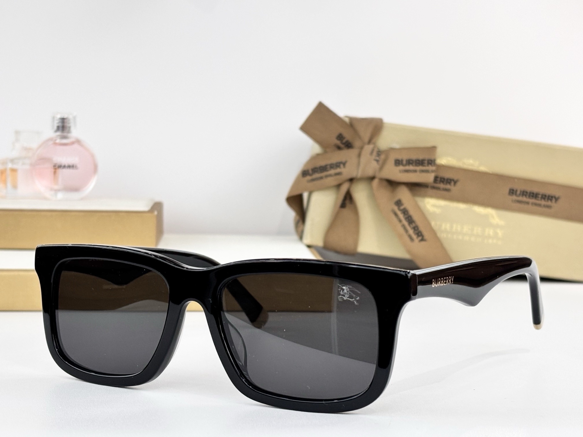 Cheap Burberry AAA+++ quality Sunglasses in 214466, $50 USD- [IB214466] - Replica Burberry AAA+++ quality Sunglasses