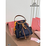 MiuMiu High quality Handbags in 213220