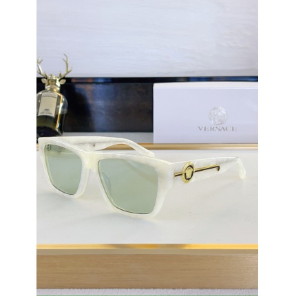 Versace AAA Quality Sunglasses in 214854