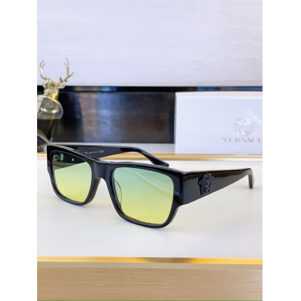 Versace AAA Quality Sunglasses in 214859