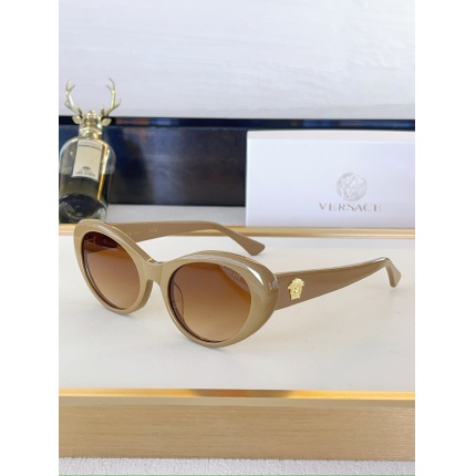 Versace AAA Quality Sunglasses in 214876