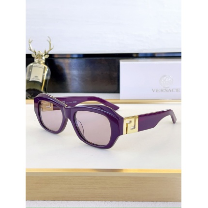 Versace AAA Quality Sunglasses in 214882