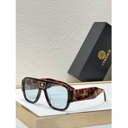 Versace AAA Quality Sunglasses in 214885