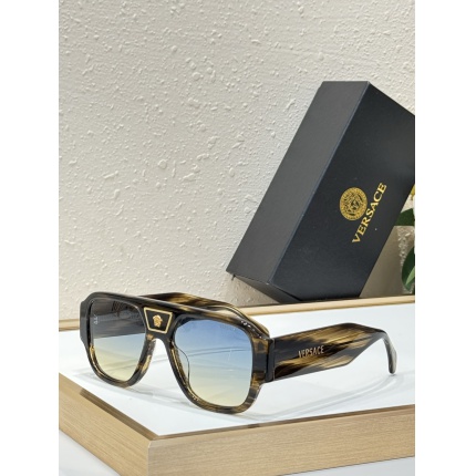 Versace AAA Quality Sunglasses in 214887