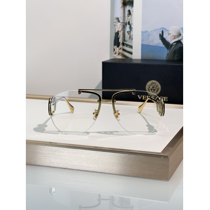 Versace AAA Quality Sunglasses in 214918