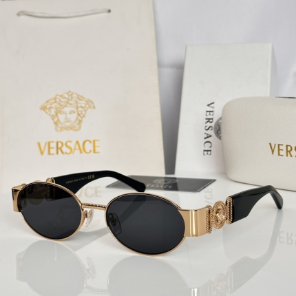 Versace AAA Quality Sunglasses in 214949