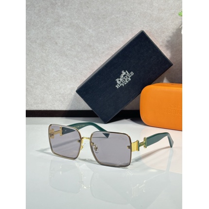 Hermes AAA Quality  Sunglasses in 215111