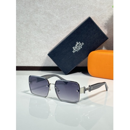 Hermes AAA Quality  Sunglasses in 215112