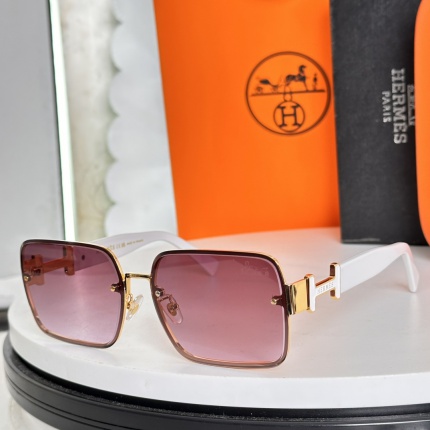 Hermes AAA Quality  Sunglasses in 215114