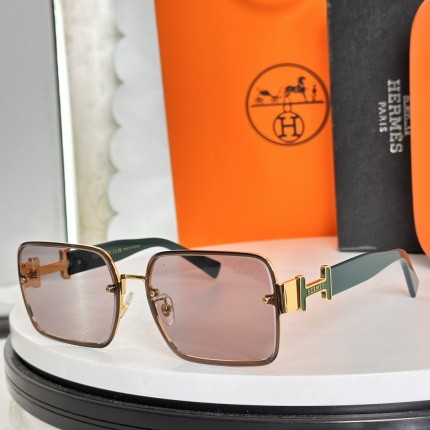 Hermes AAA Quality  Sunglasses in 215117