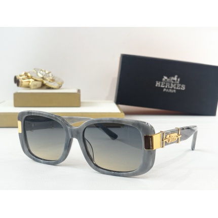 Hermes AAA Quality  Sunglasses in 215123