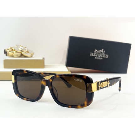 Hermes AAA Quality  Sunglasses in 215127