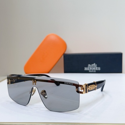 Hermes AAA Quality  Sunglasses in 215139
