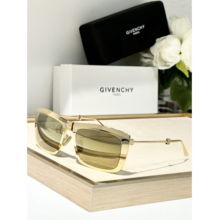 Givenchy AAA Quality  Bags in 215145