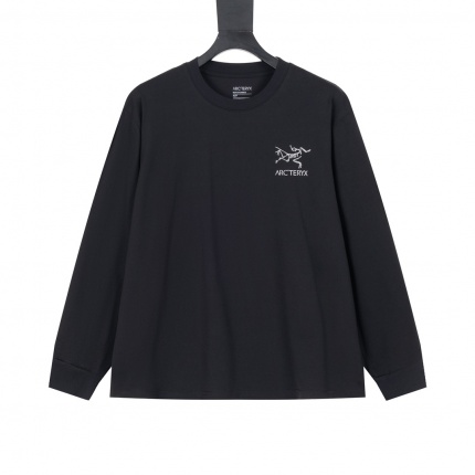 ARC TERYX Long-Sleeved T-Shirt for Men in 215253
