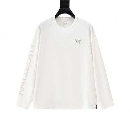 ARC TERYX Long-Sleeved T-Shirt for Men in 215265